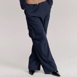 ALO Yoga Megastar Navy Cargo Pants